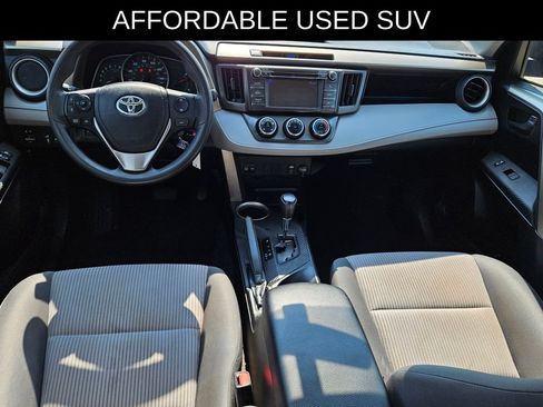Used 2013 Toyota RAV4 LE AWD/4WD image 7