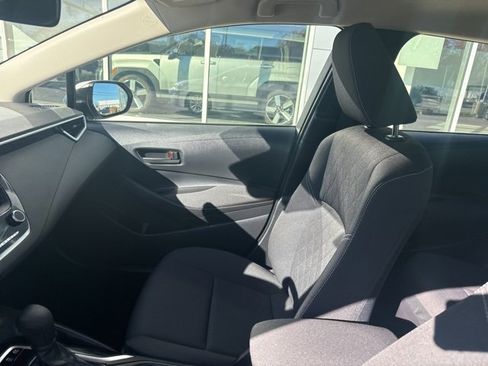 Used 2023 Toyota Corolla LE image 22