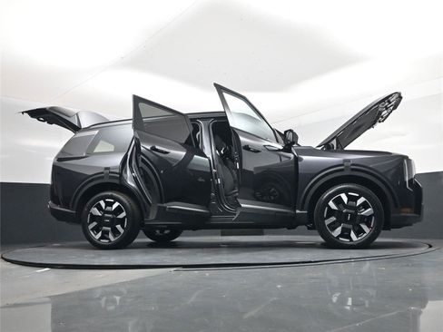 New 2027 Kia Telluride S image 32