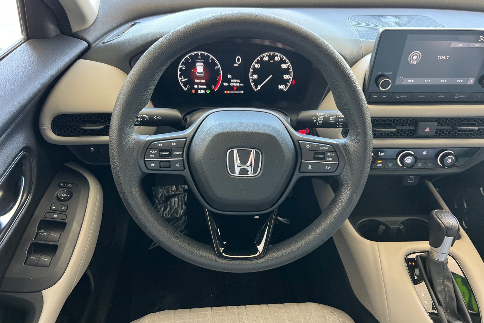 Used 2024 Honda HR-V LX image 15