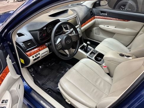 Used 2010 Subaru Legacy 2.5GT Limited image 8