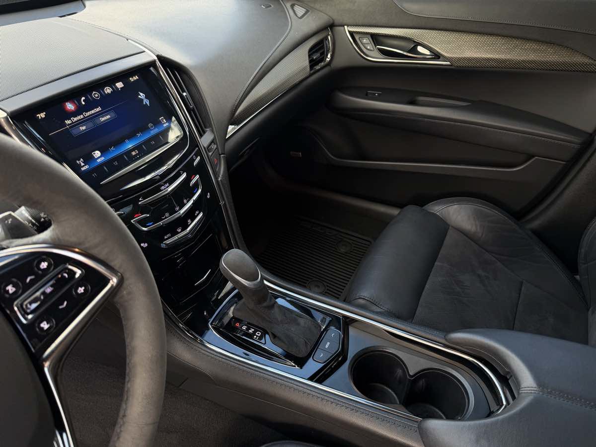 Used 2016 Cadillac ATS V w/ Luxury Package RWD image 16