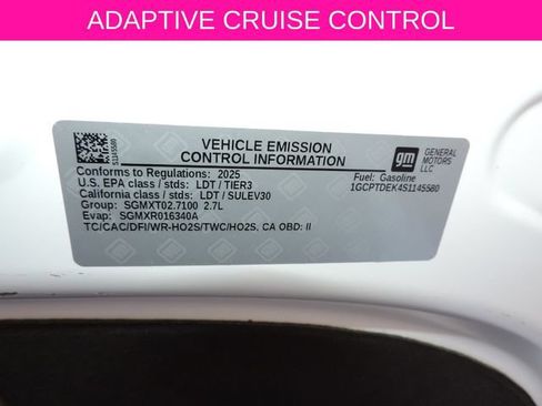 Used 2025 Chevrolet Colorado Z71 w/ Technology Package AWD/4WD image 19