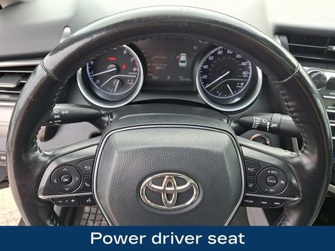 Used 2020 Toyota Camry XLE w/ Carpet Mat Package AWD/4WD image 4