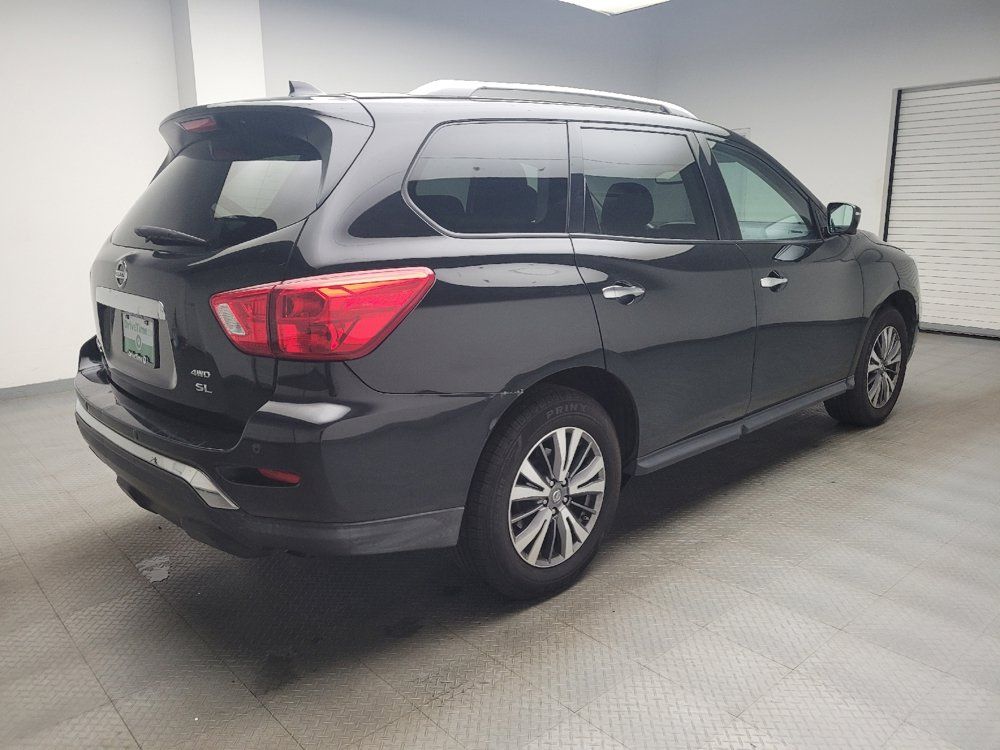 Used 2019 Nissan Pathfinder SL AWD/4WD image 9