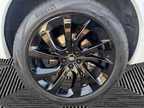 New 2023 Land Rover Discovery Sport S R-Dynamic image 36