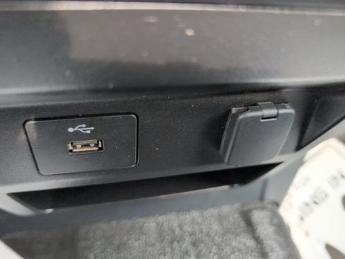 Used 2022 Ford F250 XL image 28