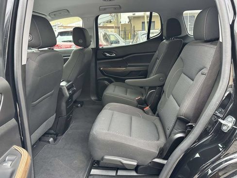 Used 2023 GMC Acadia SLE AWD/4WD image 14