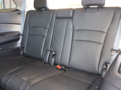 Used 2018 Honda Pilot EX-L image 14