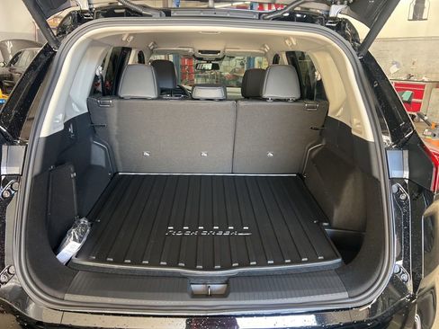 New 2026 Nissan Rogue SV w/ Rock Creek Premium Package AWD/4WD image 36