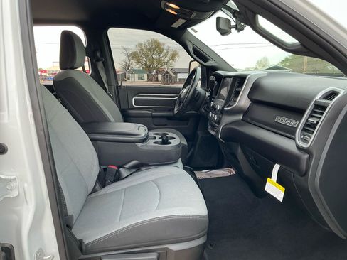 Used 2024 RAM 2500 Big Horn w/ Off Road Package AWD/4WD image 22