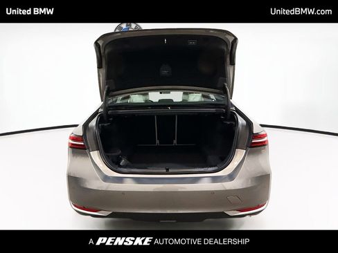 New 2026 BMW 530i w/ Premium Package RWD image 14