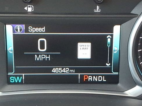 Used 2018 Chevrolet Equinox Premier AWD/4WD image 21