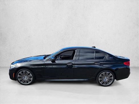 Used 2018 BMW 530e image 8