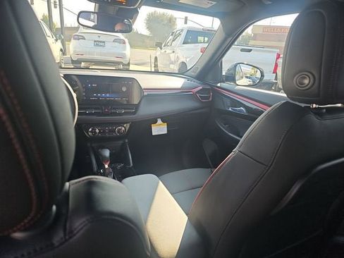 New 2026 Chevrolet TrailBlazer RS w/ Convenience Package FWD image 16