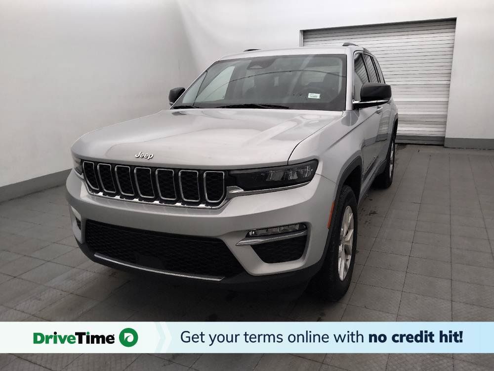 Used 2022 Jeep Grand Cherokee Limited RWD image 1