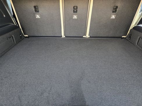 Certified 2025 Mercedes-Benz C 300 Sedan image 30