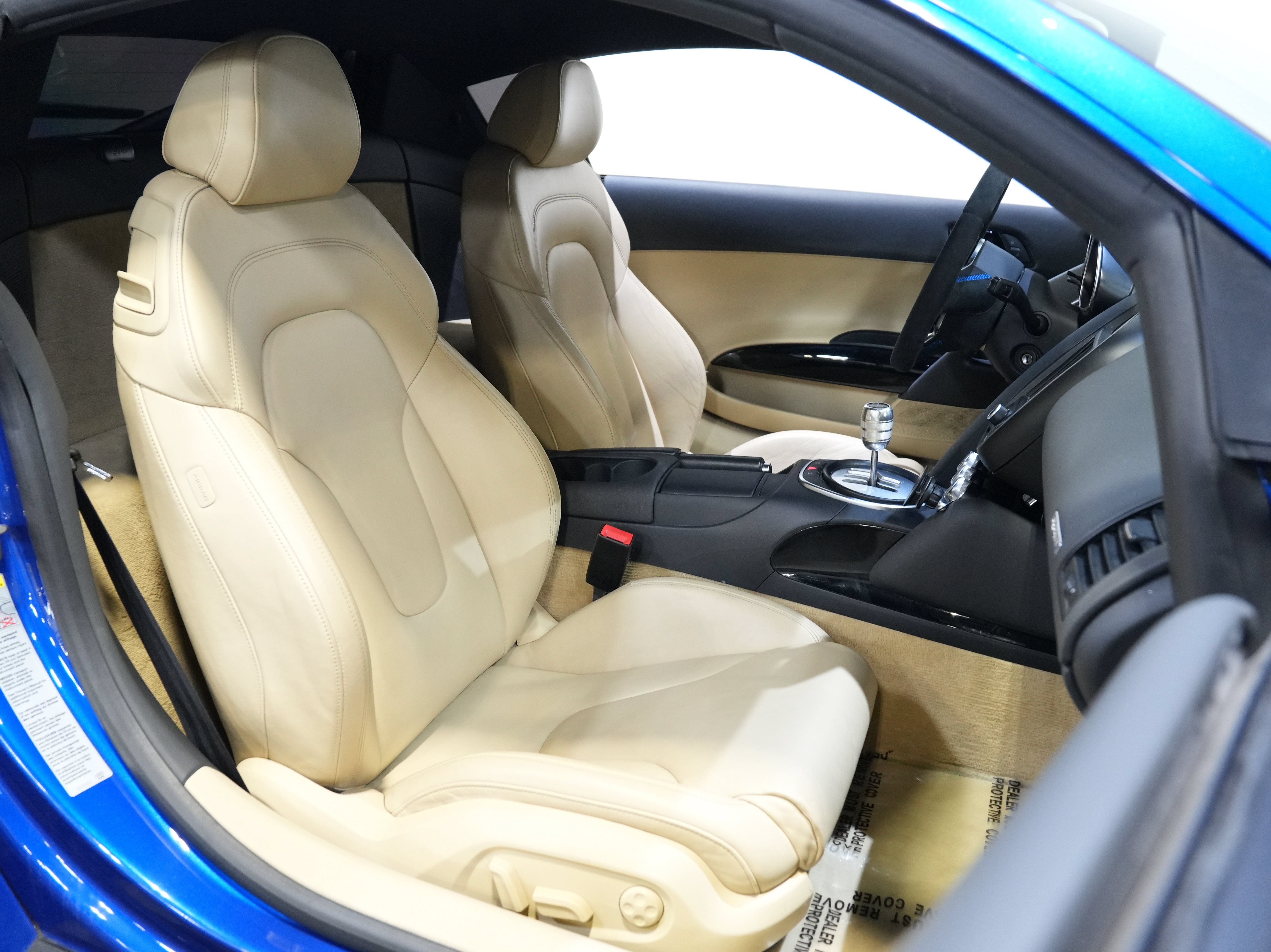 Used 2010 Audi R8 V8 AWD/4WD image 30