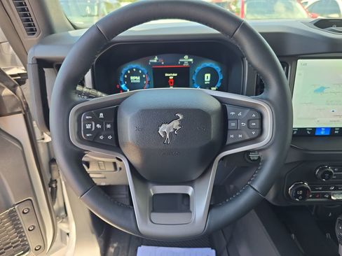 New 2025 Ford Bronco Badlands AWD/4WD image 24