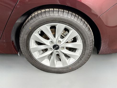 Used 2016 Kia Optima EX w/ Premium Package image 37