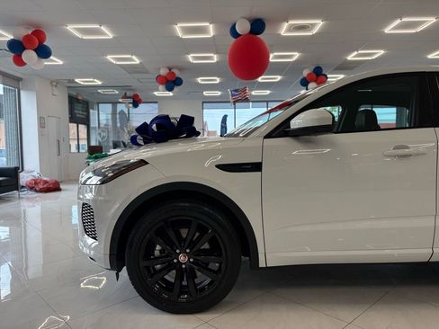 Used 2020 Jaguar E-PACE R-Dynamic HSE image 6