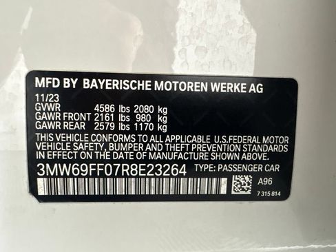 Certified 2024 BMW 330i Sedan w/ Premium Package RWD image 32