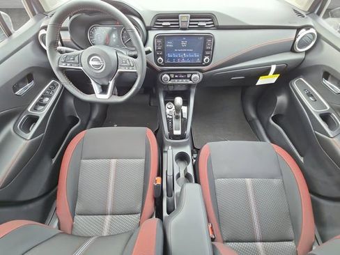 New 2025 Nissan Versa SR image 20