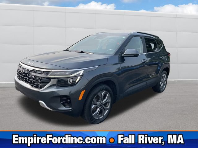 Used 2024 Kia Seltos S AWD/4WD image 1