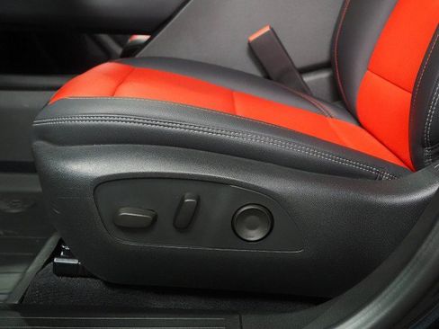 Used 2024 Chevrolet Equinox EV RS FWD image 65