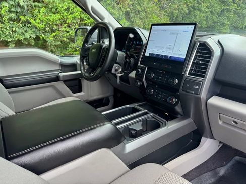 Used 2016 Ford F150 XLT w/ Equipment Group 302A Luxury AWD/4WD image 33
