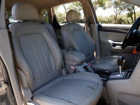 Used 2009 Saturn Vue XE w/ Premium Trim Package FWD image 16