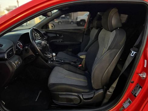 Used 2019 Hyundai Veloster Turbo R-Spec image 23
