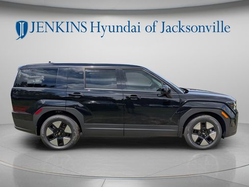 New 2026 Hyundai Santa Fe SE FWD image 2