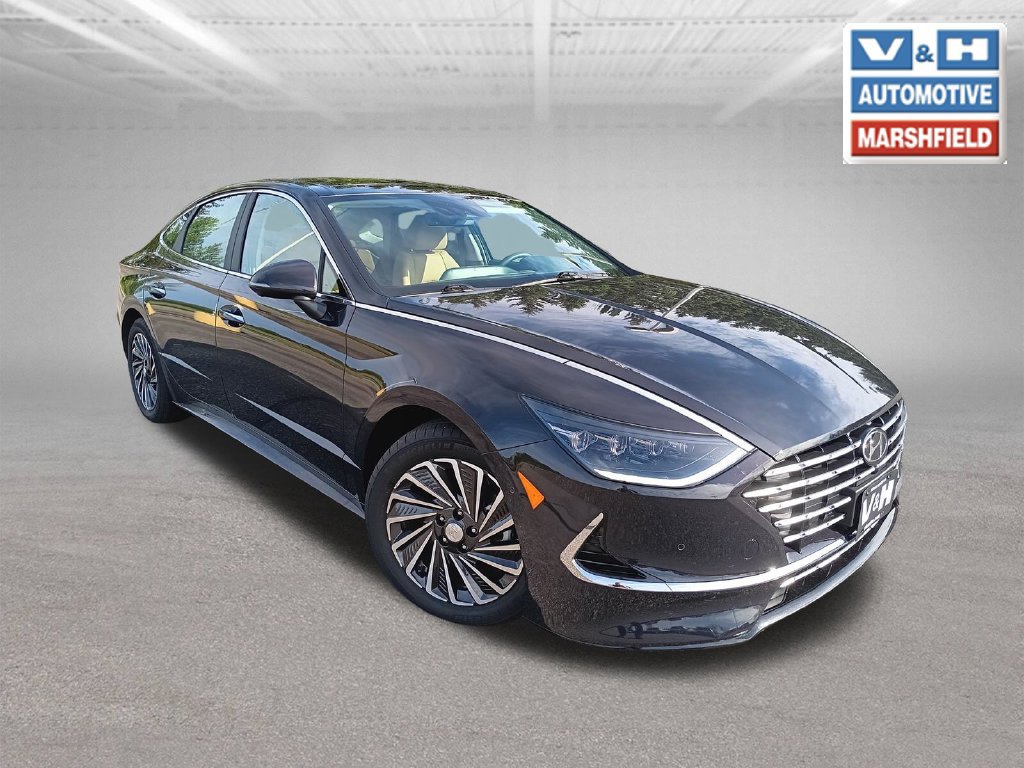 Used 2023 Hyundai Sonata Limited w/ Cargo Package FWD image 28
