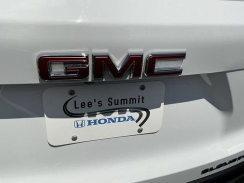 Used 2025 GMC Terrain Elevation AWD/4WD image 5