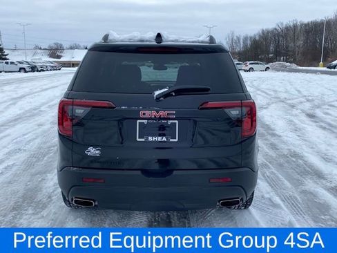 Used 2023 GMC Acadia SLT w/ Elevation Edition image 4