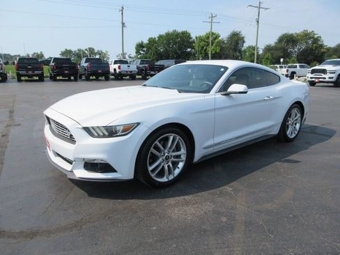 Used 2016 Ford Mustang Premium w/ Pony Package RWD image 11