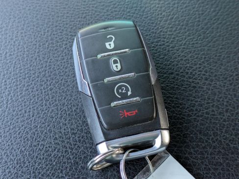 Used 2019 RAM 1500 Big Horn image 33