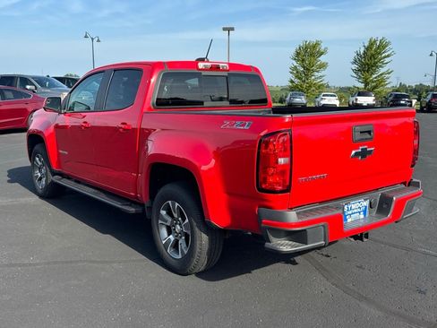 Used 2016 Chevrolet Colorado Z71 AWD/4WD image 3