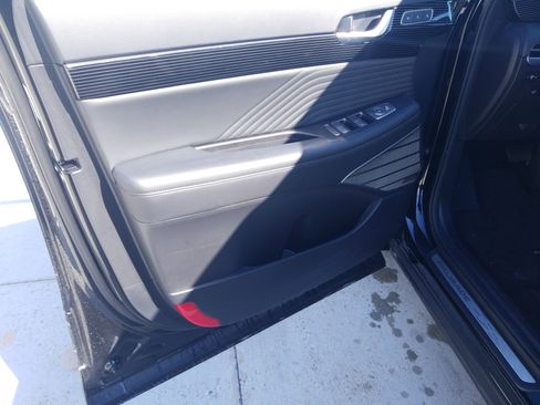 Used 2025 Hyundai Palisade Calligraphy image 9