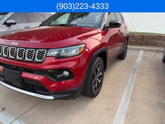 Used 2025 Jeep Compass Limited AWD/4WD image 1