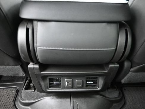 Used 2019 Chevrolet Silverado 1500 LT w/ All-Star Edition RWD image 14