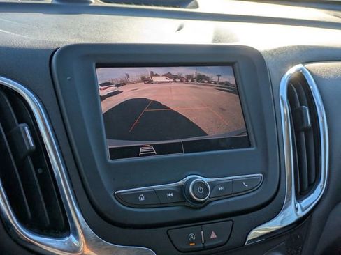 Used 2024 Chevrolet Equinox LT image 22