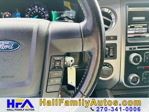 Used 2015 Ford Expedition EL XLT w/ Equipment Group 202A image 15