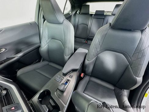 Used 2025 Lexus UX 300h AWD w/ Accessory Package (Z1) image 22