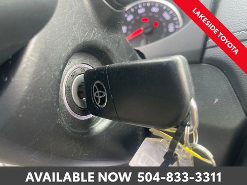 Used 2021 Toyota RAV4 LE image 35