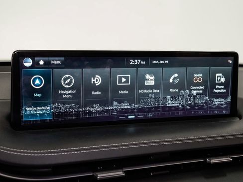 Used 2025 Genesis GV70 3.5T Sport w/ Sport Prestige Package image 19