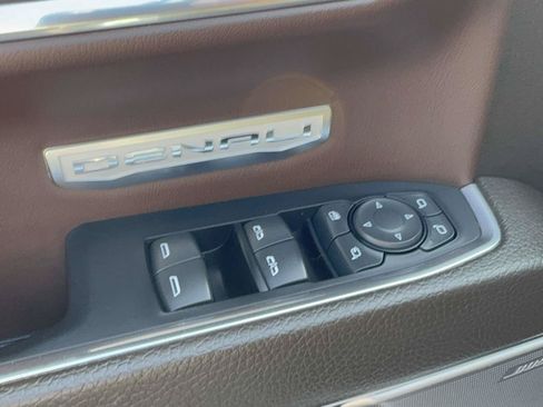 Used 2023 GMC Sierra 1500 Denali w/ Technology Package AWD/4WD image 44