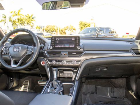 Used 2022 Honda Accord Sport image 20