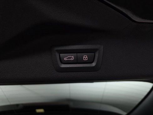 New 2026 BMW X7 M60i image 14